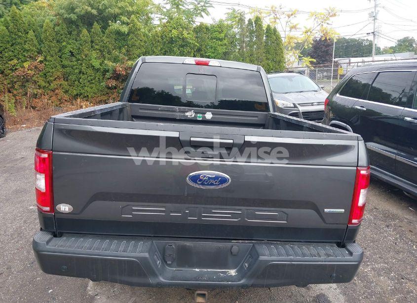 Photo 16 of 2018 Ford F-150 XLT (VIN 1FTFX1EG0JFC91163)