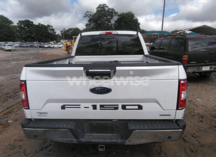 Photo 16 of 2018 Ford F-150 XLT (VIN 1FTFX1EG1JFC78728)