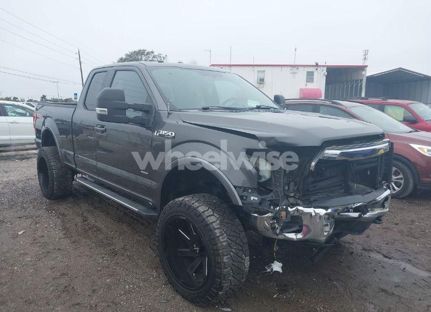 2015 Ford F-150 LARIAT (VIN 1FTFX1EG2FFA85236) main photo
