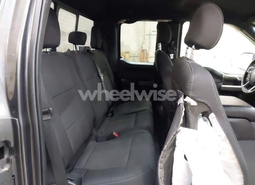 Photo 8 of 2016 Ford F-150 XLT (VIN 1FTFX1EG3GFB23378)