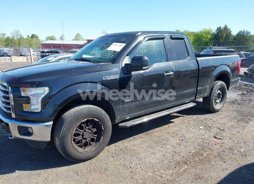 Photo 2 of 2015 Ford F-150 XLT (VIN 1FTFX1EG8FFC71959)