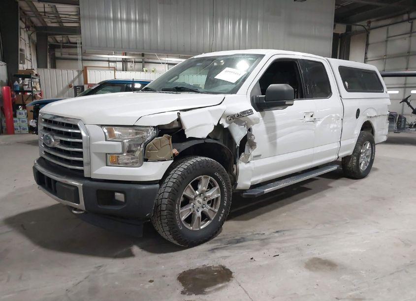 Photo 2 of 2017 Ford F-150 XLT (VIN 1FTFX1EG8HFA59338)