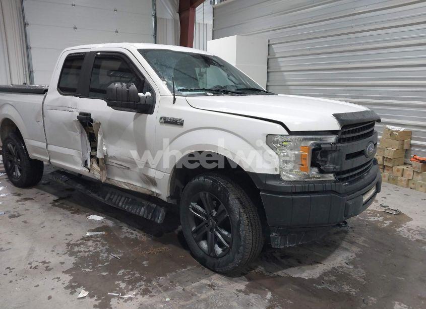 2018 Ford F-150 XL (VIN 1FTFX1EGXJKC31219) main photo