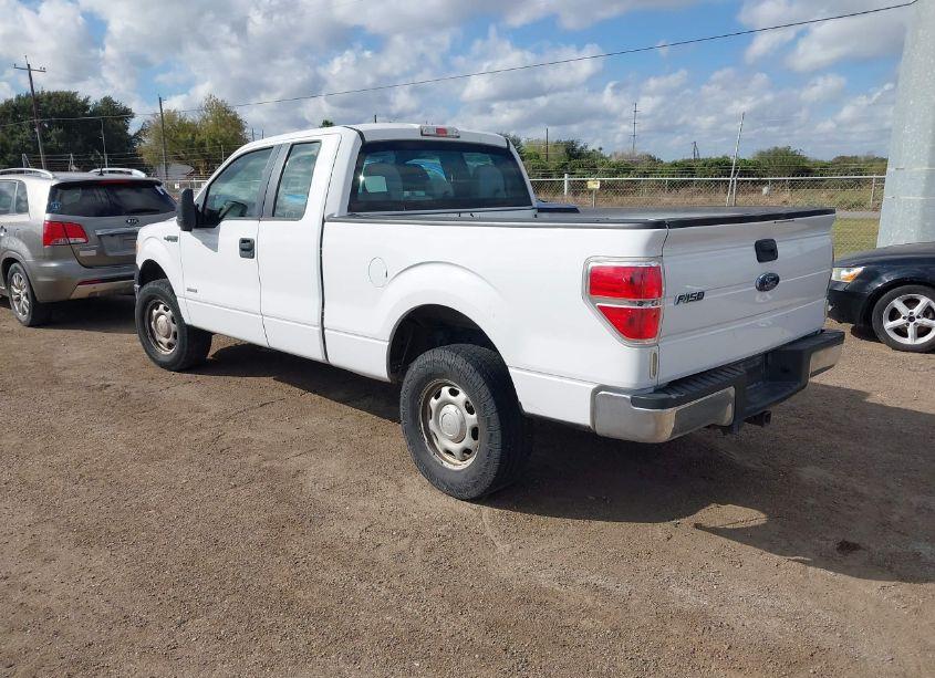 Photo 3 of 2014 Ford F-150 XL (VIN 1FTFX1ET2EKG11870)