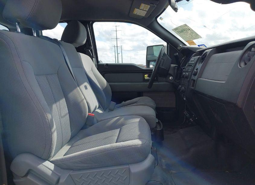 Photo 5 of 2014 Ford F-150 XL (VIN 1FTFX1ET2EKG11870)