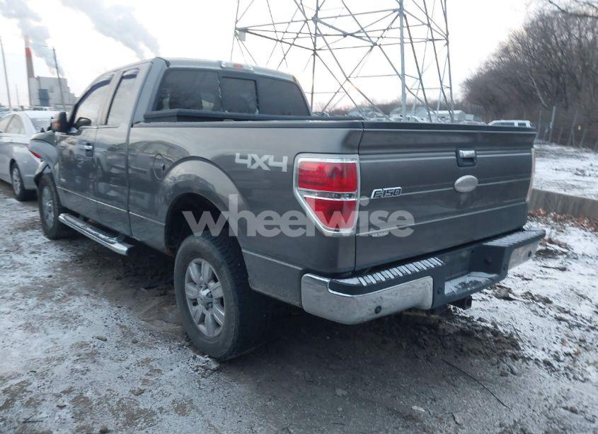 Photo 3 of 2011 Ford F-150 XLT (VIN 1FTFX1ET4BFB01556)