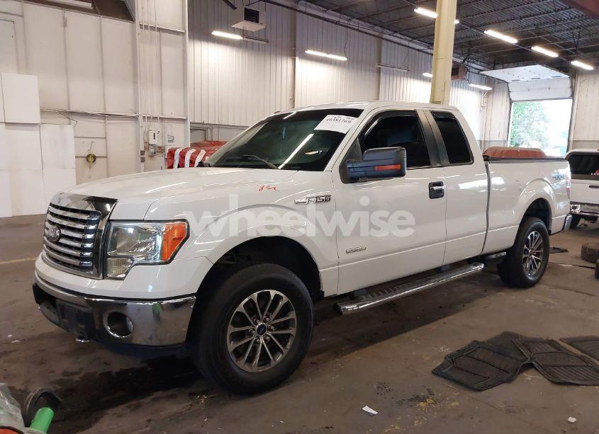 Photo 2 of 2012 Ford F-150 XLT (VIN 1FTFX1ET5CFC10058)