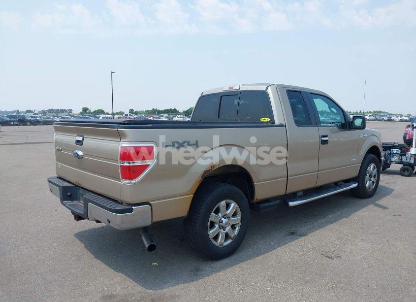 Photo 4 of 2013 Ford F-150 XLT (VIN 1FTFX1ET8DFB90728)