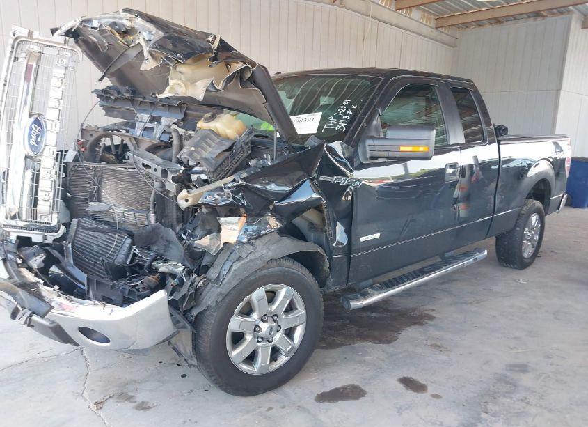 Photo 2 of 2014 Ford F-150 XLT (VIN 1FTFX1ET9EFA43173)