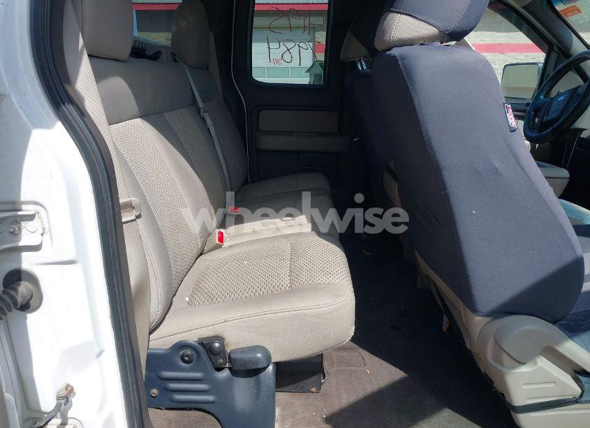 Photo 8 of 2010 Ford F-150 FX4/LARIAT/XL/XLT (VIN 1FTFX1EV1AKE42758)