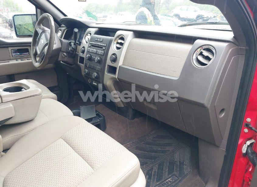 Photo 5 of 2010 Ford F-150 FX4/LARIAT/XL/XLT (VIN 1FTFX1EV2AFA11323)