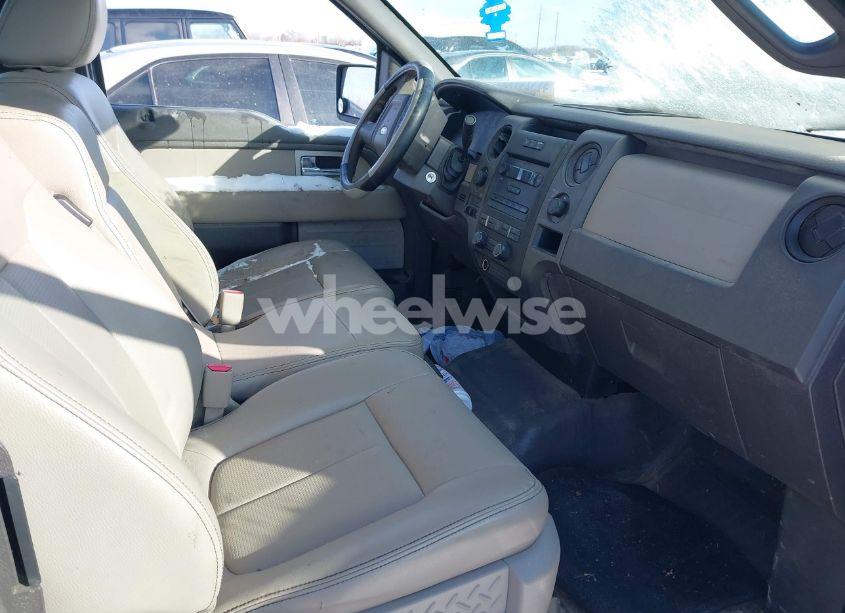 Photo 5 of 2010 Ford F-150 FX4/LARIAT/XL/XLT (VIN 1FTFX1EV2AFB65689)