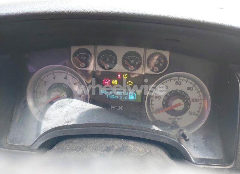 Photo 7 of 2010 Ford F-150 FX4/LARIAT/XL/XLT (VIN 1FTFX1EV3AFB15710)