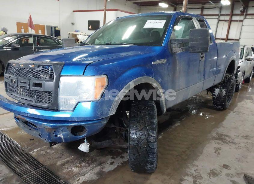 Photo 2 of 2010 Ford F-150 FX4/LARIAT/XL/XLT (VIN 1FTFX1EV3AFB36881)