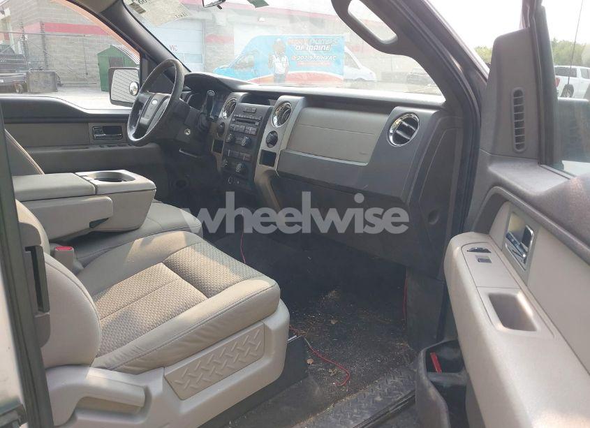 Photo 5 of 2010 Ford F-150 FX4/LARIAT/XL/XLT (VIN 1FTFX1EV4AFA84211)