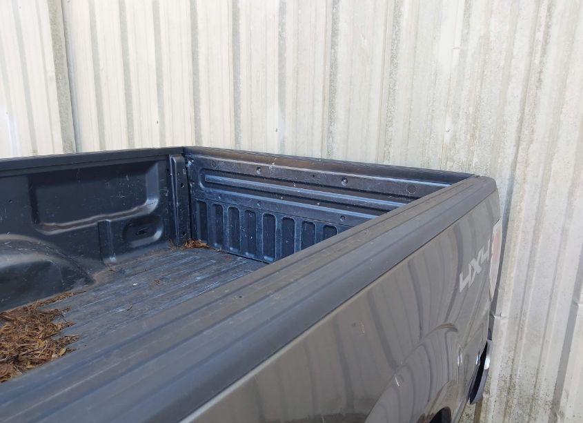 Photo 6 of 2010 Ford F-150 FX4/LARIAT/XL/XLT (VIN 1FTFX1EV5AFA62332)