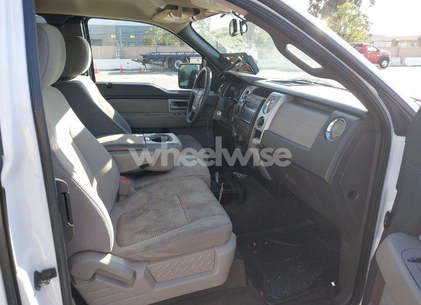 Photo 5 of 2010 Ford F-150 FX4/LARIAT/XL/XLT (VIN 1FTFX1EV6AKC01214)