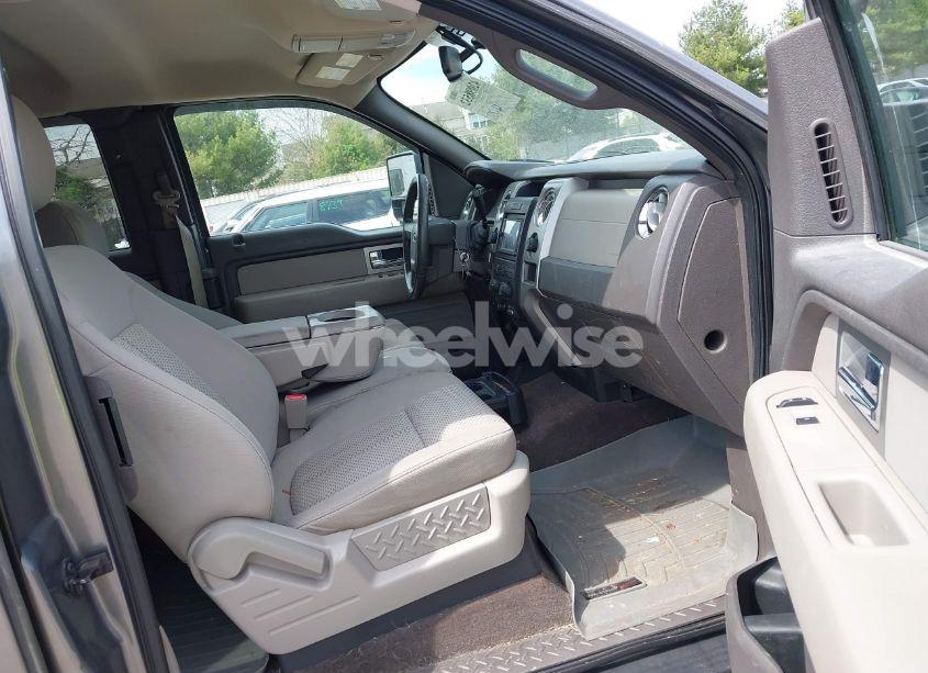 Photo 5 of 2010 Ford F-150 FX4/LARIAT/XL/XLT (VIN 1FTFX1EVXAFB78125)