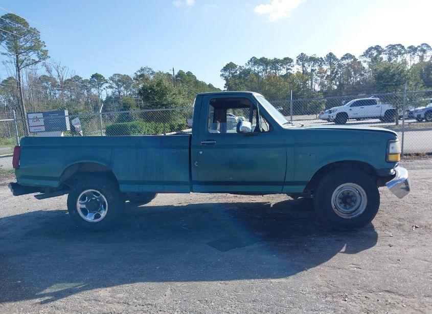 Photo 13 of 1992 Ford F250 N/A (VIN 1FTHF25Y3NNA93490)