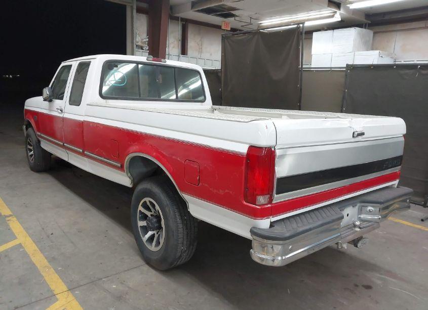 Photo 3 of 1996 Ford F250 N/A (VIN 1FTHX25F3TEB31213)