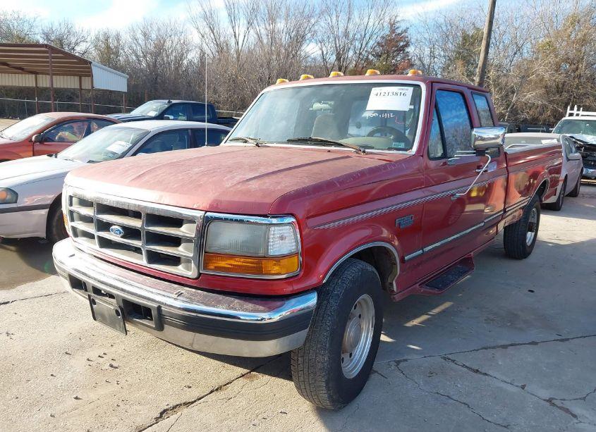Photo 2 of 1997 Ford F-250 XL (VIN 1FTHX25G3VEB23124)