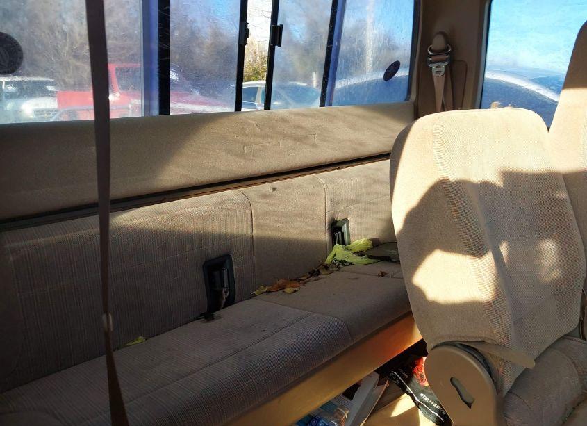 Photo 8 of 1997 Ford F-250 XL (VIN 1FTHX25G3VEB23124)