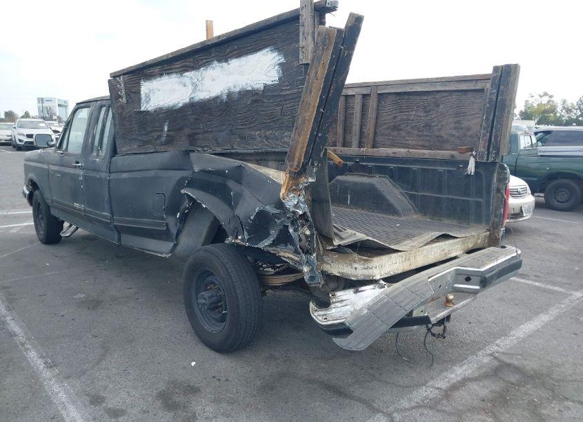 Photo 3 of 1991 Ford F250 N/A (VIN 1FTHX25G5MKB15008)