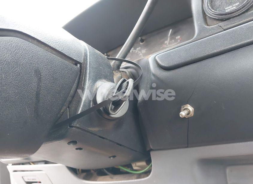 Photo 11 of 1997 Ford F-250 XL (VIN 1FTHX26H7VEA05584)