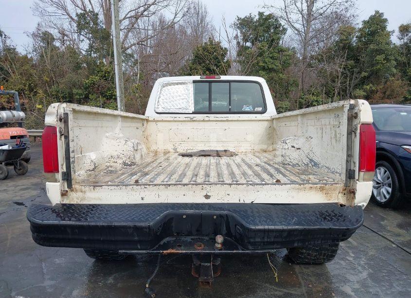 Photo 16 of 1997 Ford F-250 XL (VIN 1FTHX26H7VEA05584)