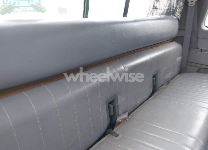 Photo 8 of 1997 Ford F-250 XL (VIN 1FTHX26H7VEA05584)