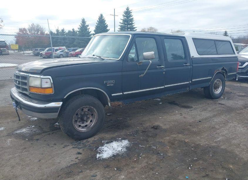 Photo 2 of 1995 Ford F350 (VIN 1FTJW35F5SEA46057)