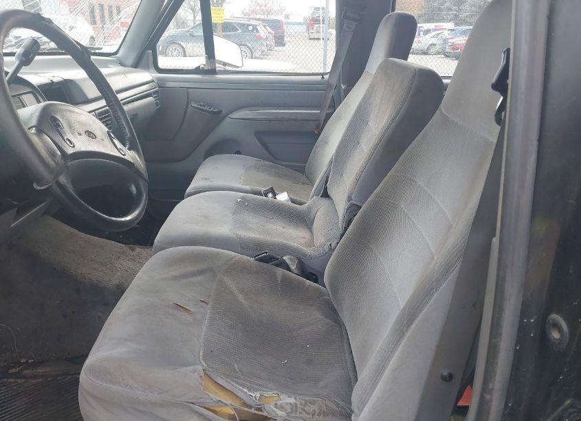 Photo 5 of 1995 Ford F350 (VIN 1FTJW35F5SEA46057)