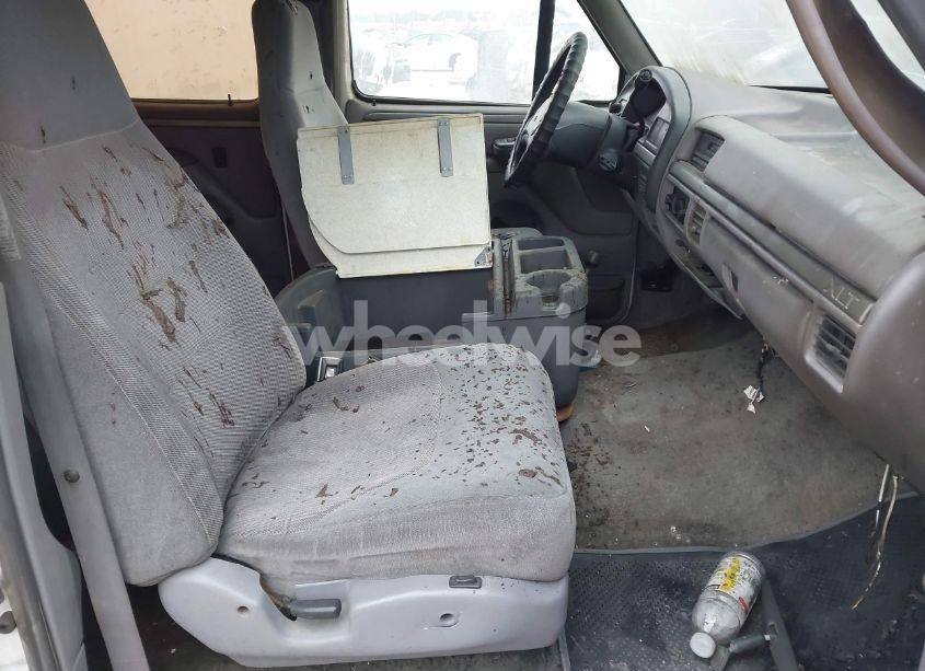 Photo 5 of 1995 Ford F350 (VIN 1FTJW35F6SEA76295)