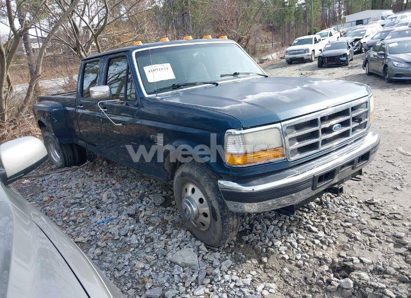 1995 Ford F350 (VIN 1FTJW35F7SEA71669) main photo