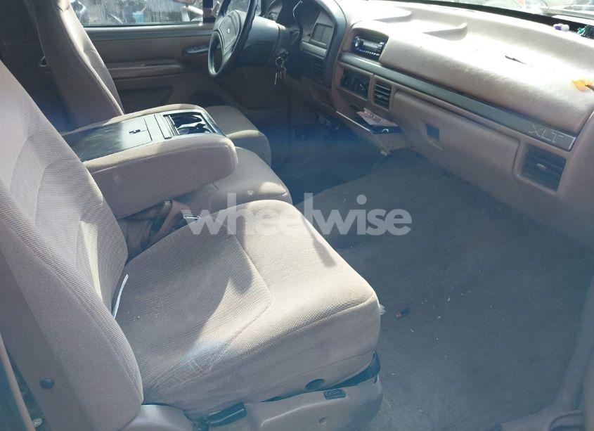 Photo 5 of 1995 Ford F350 (VIN 1FTJW35F7SEA71669)