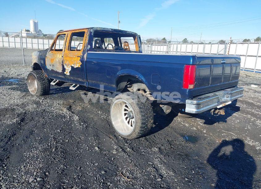 Photo 3 of 1997 Ford F-350 XL (VIN 1FTJW36F2VEC00761)