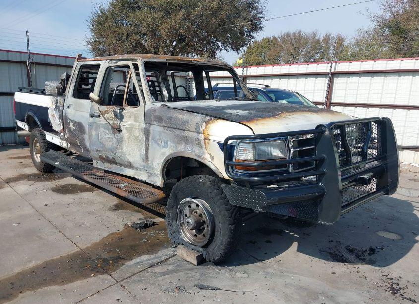 1997 Ford F-350 XL (VIN 1FTJW36F7VEA82299) main photo