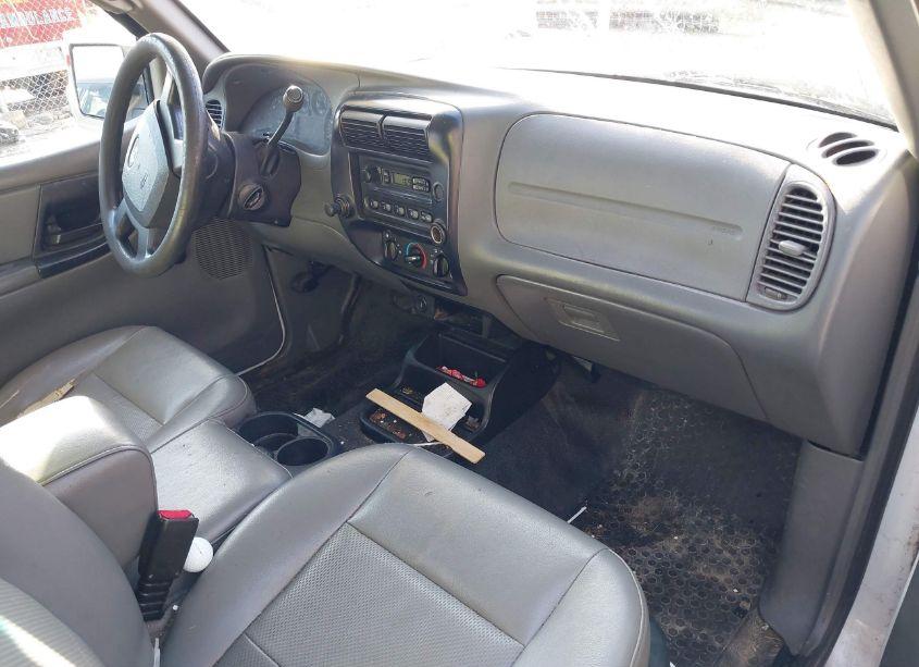 Photo 5 of 2010 Ford Ranger XL (VIN 1FTKR1AD0APA07786)