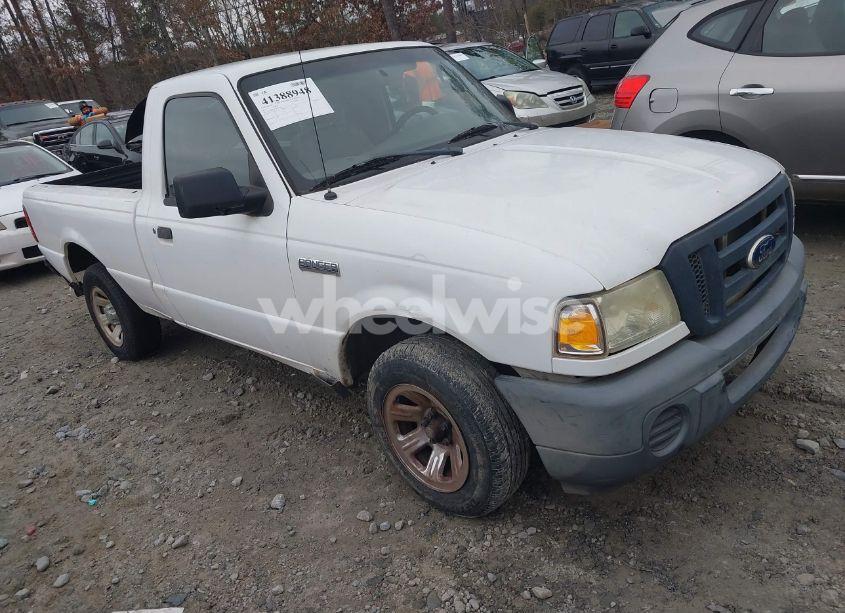 2010 Ford Ranger XL/XLT (VIN 1FTKR1AD1APA68483) main photo