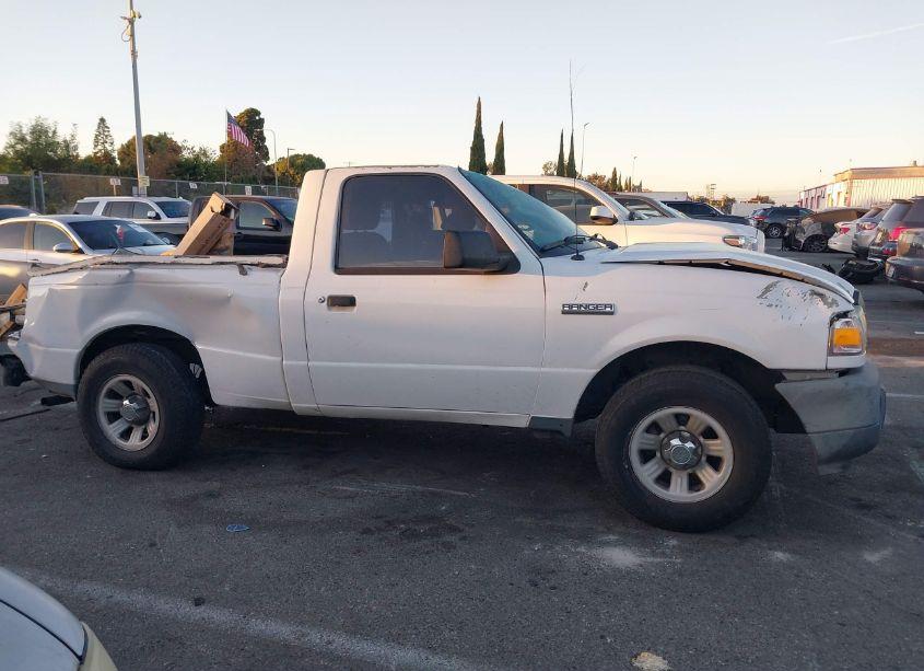 Photo 12 of 2010 Ford Ranger XL/XLT (VIN 1FTKR1AD2APA61865)