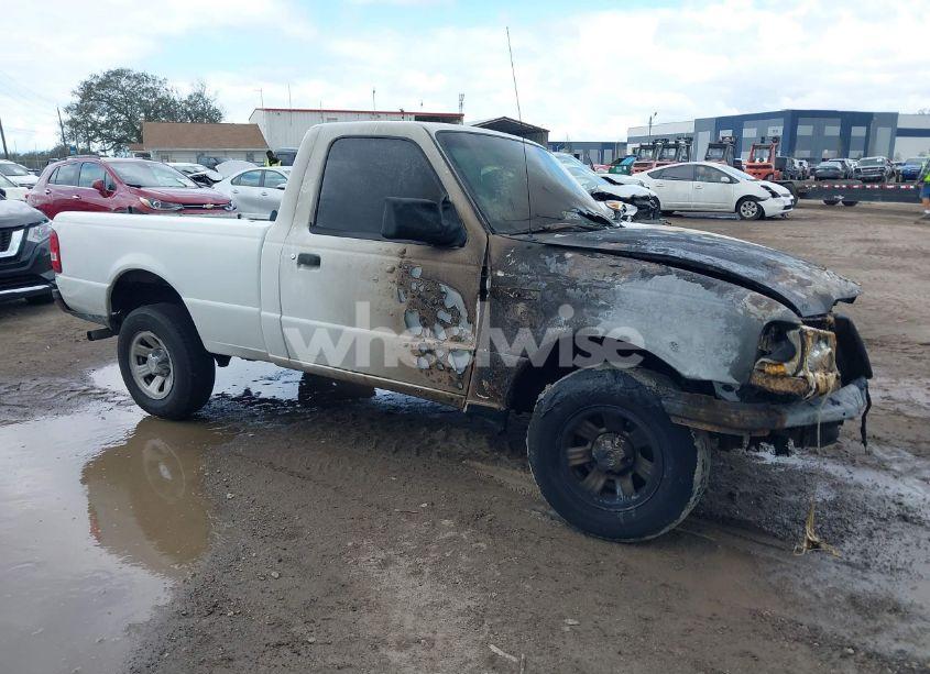 2011 Ford Ranger XL (VIN 1FTKR1AD6BPA38400) main photo