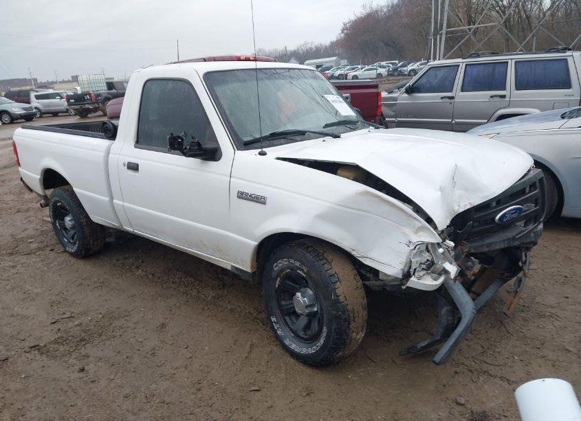 2010 Ford Ranger XL (VIN 1FTKR1AD8APA55035) main photo