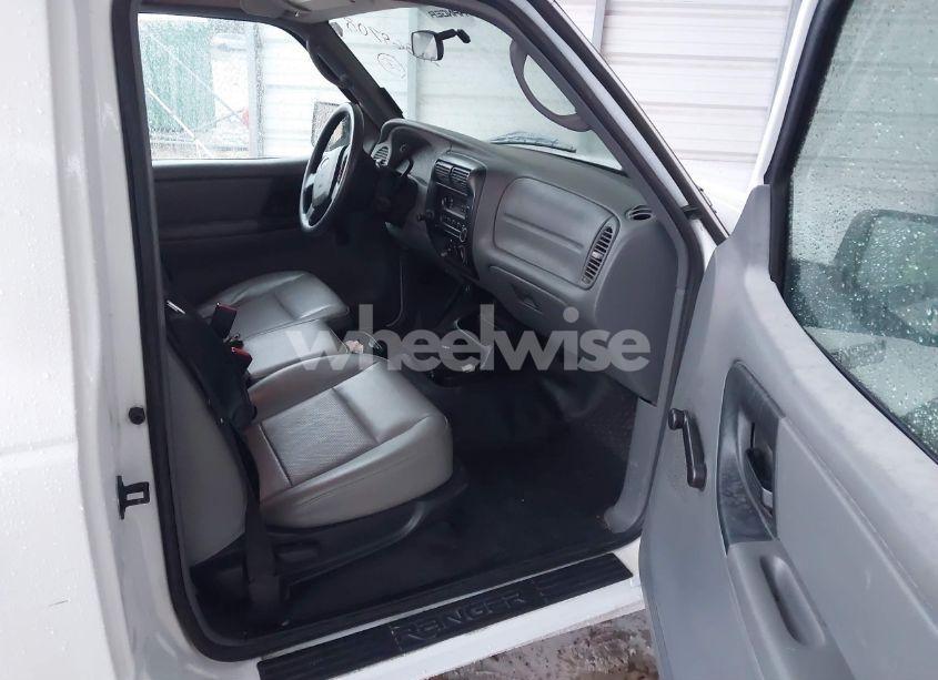 Photo 5 of 2011 Ford Ranger XL (VIN 1FTKR1AD8BPB18409)