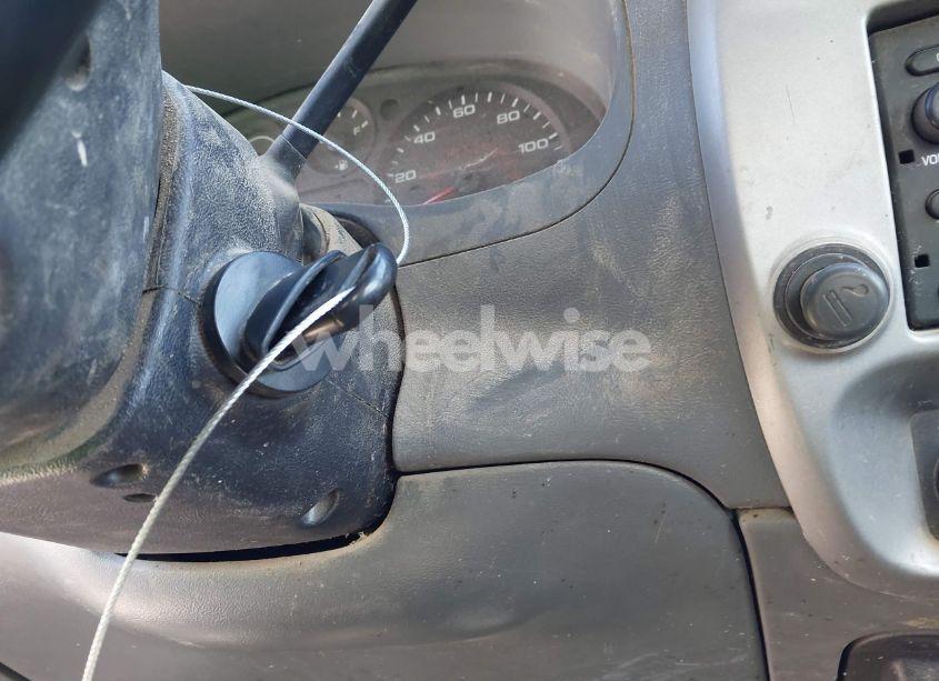 Photo 11 of 2010 Ford Ranger XL/XLT (VIN 1FTKR1AD9APA26868)