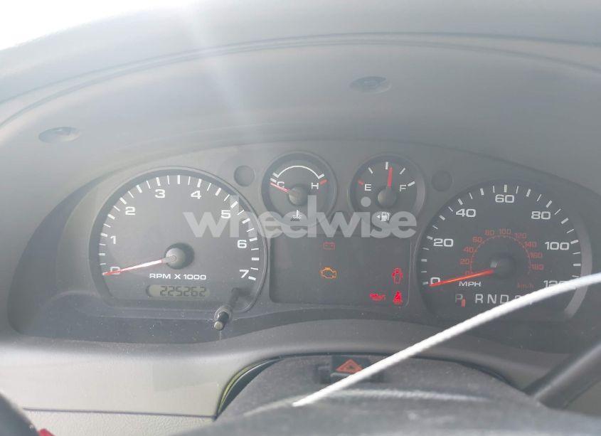 Photo 7 of 2010 Ford Ranger XL/XLT (VIN 1FTKR1ED3APA71265)