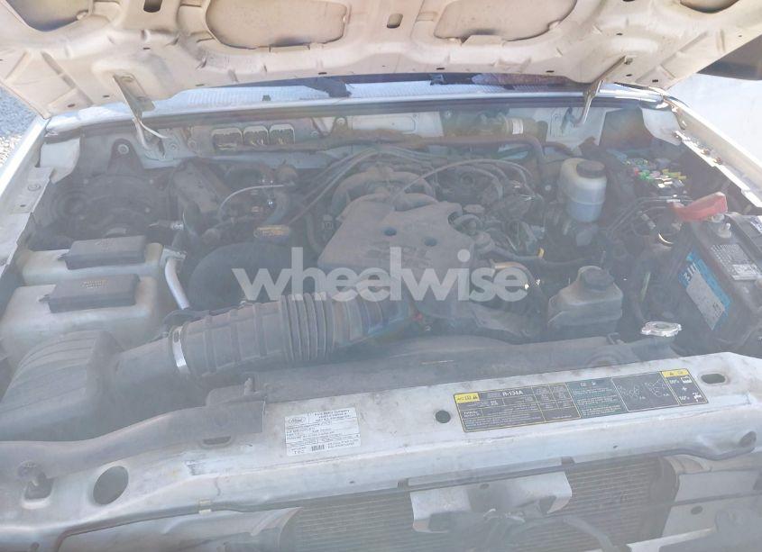 Photo 10 of 2010 Ford Ranger SPORT/XL/XLT (VIN 1FTKR1EE7APA16407)