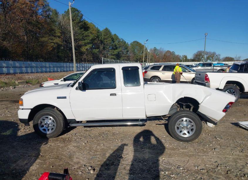 Photo 15 of 2011 Ford Ranger XLT (VIN 1FTKR1EE9BPB13237)