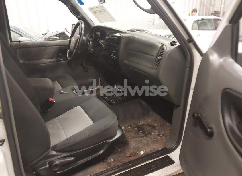 Photo 5 of 2011 Ford Ranger XL (VIN 1FTLR1FE5BPA81874)