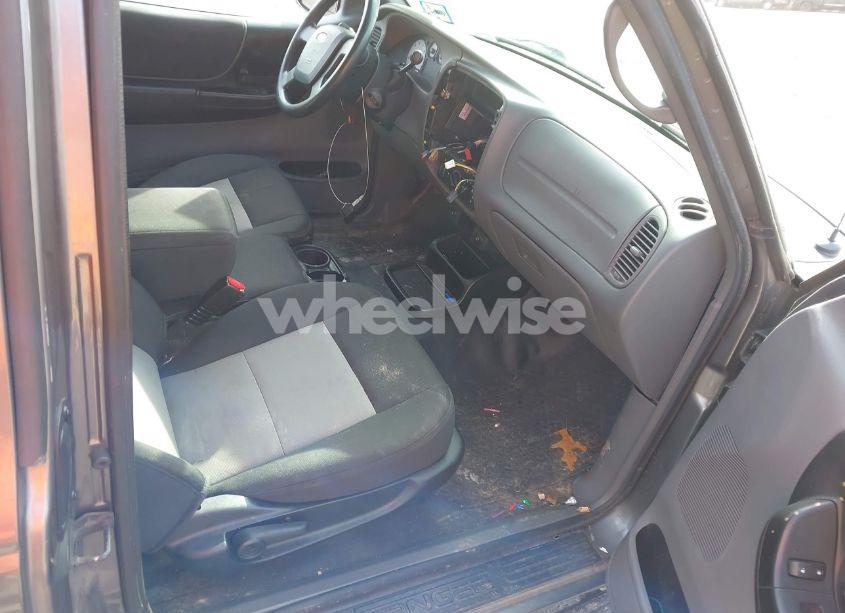 Photo 5 of 2011 Ford Ranger SPORT (VIN 1FTLR4FE6BPA75535)