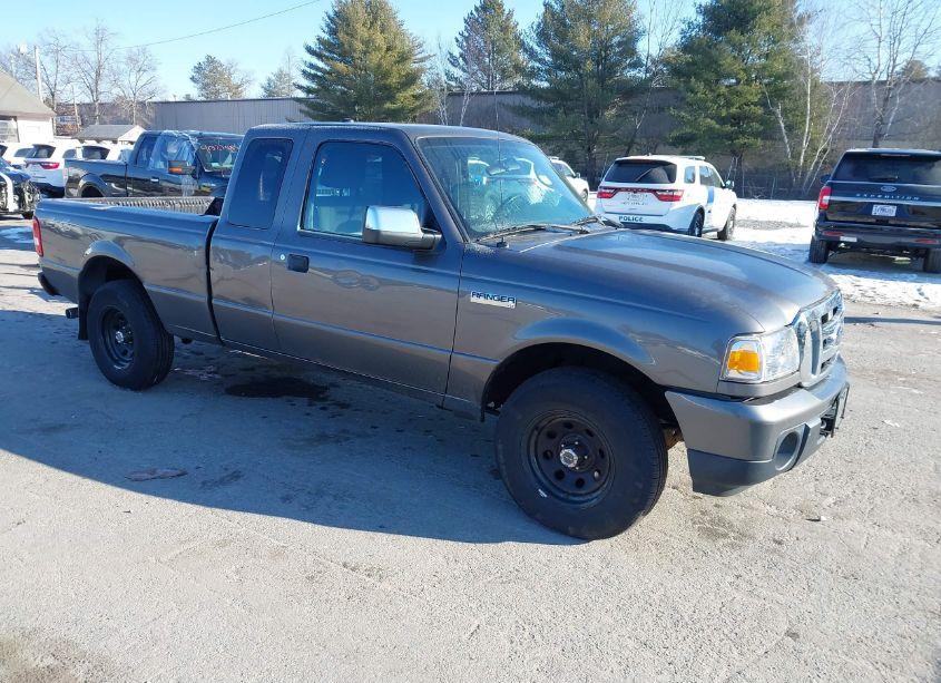 2011 Ford Ranger XLT (VIN 1FTLR4FE6BPB07724) main photo